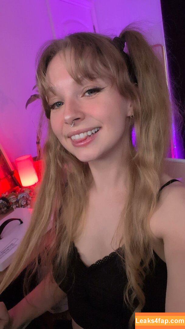 Kamicakes Asmr / kamicakes_1 leaked photo photo #0051
