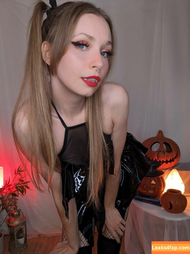 KamiCakes1 / dippedncakess / kamicakes_1 leaked photo photo #0068