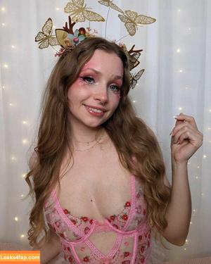 KamiCakes1 photo #0001