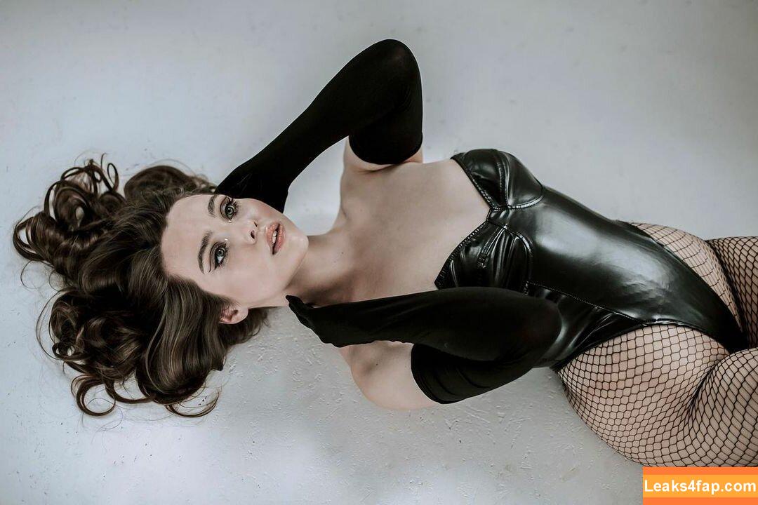 Kamochi ASMR / azvsa_ / kahleesiasmr / kamochiasmr leaked photo photo #0005