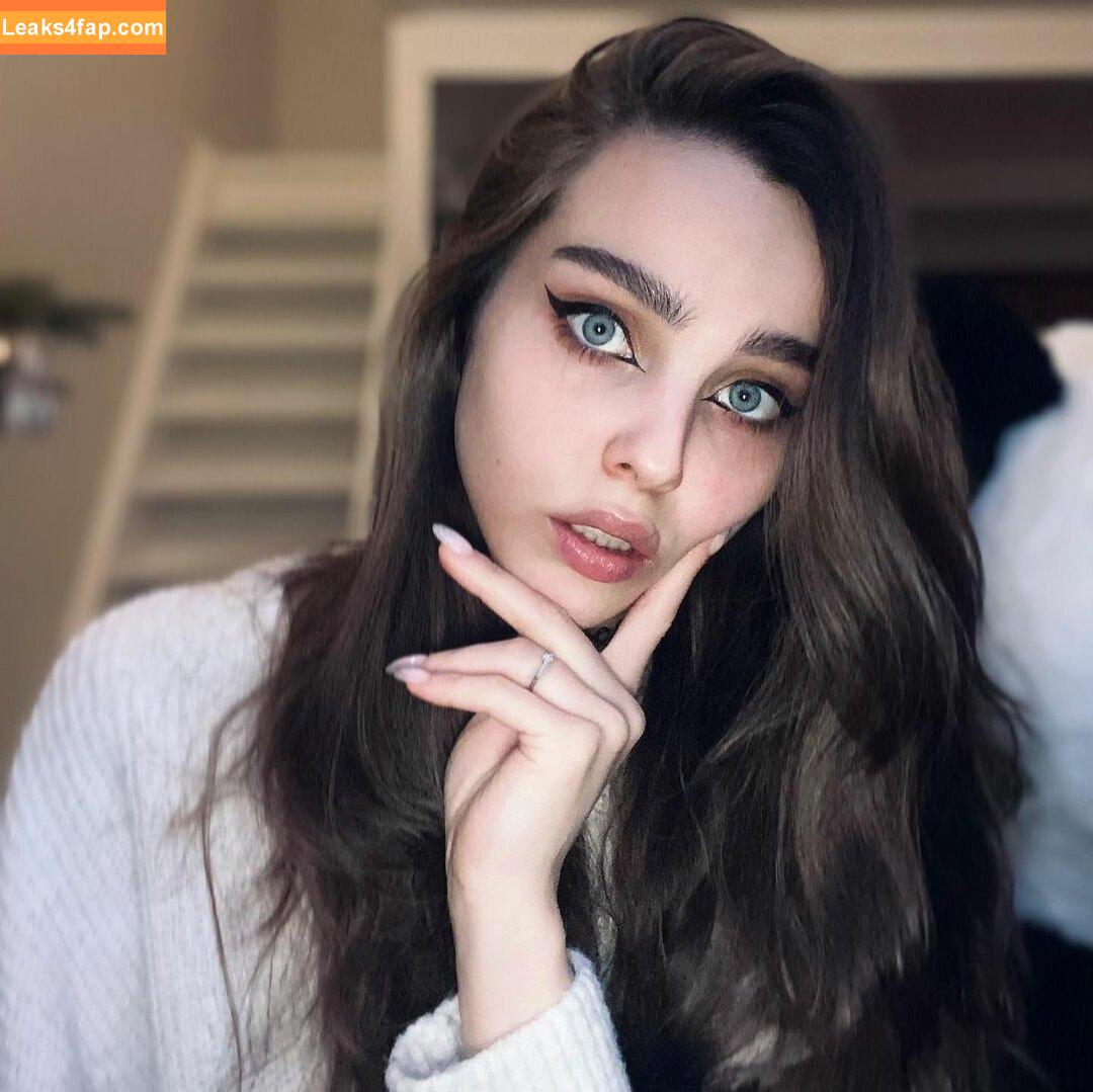 Kamochi ASMR / azvsa_ / kahleesiasmr / kamochiasmr слитое фото фото #0028