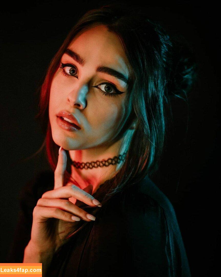 Kamochi ASMR / azvsa_ / kahleesiasmr / kamochiasmr leaked photo photo #0032