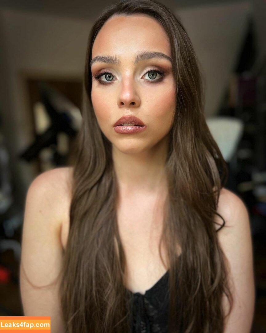 Kamochi ASMR / azvsa_ / kahleesiasmr / kamochiasmr leaked photo photo #0037