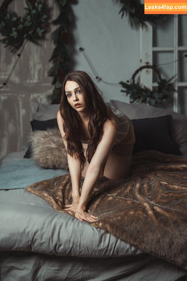 Kamochi ASMR / azvsa_ / kahleesiasmr / kamochiasmr leaked photo photo #0091