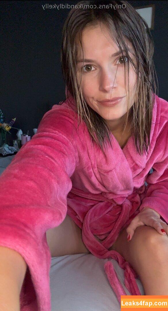kandidlykelly /  leaked photo photo #0032