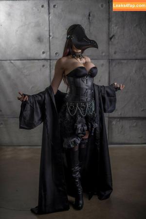 Kara Corvus photo #0098