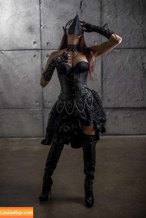 Kara Corvus photo #0128