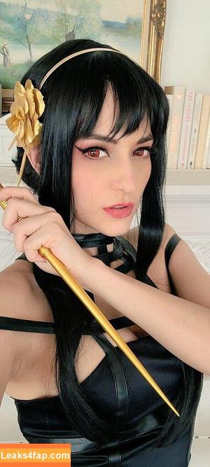 Kara Corvus photo #0146