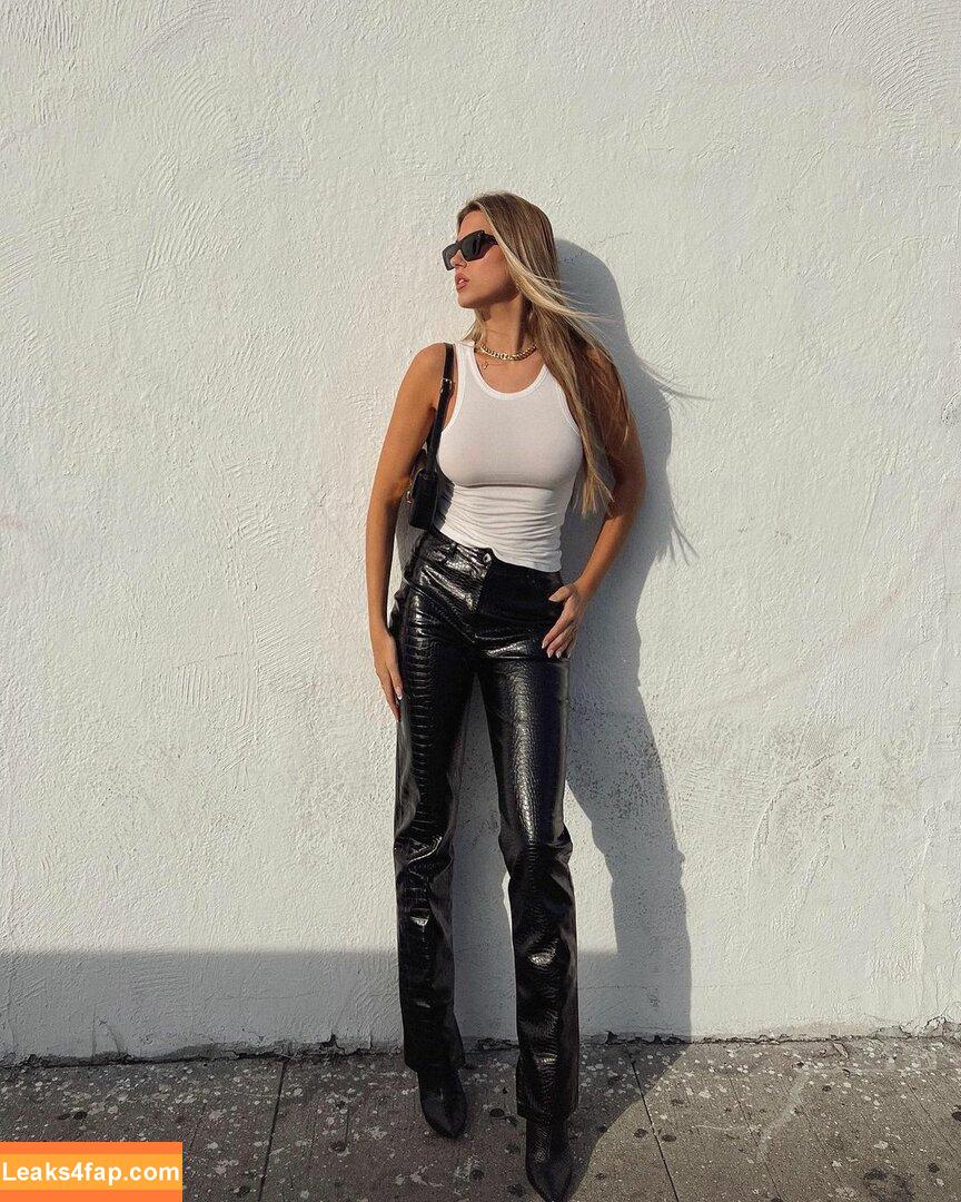 Kara Del Toro / Karajewell / karadeltoro / karajewelll leaked photo photo #0374