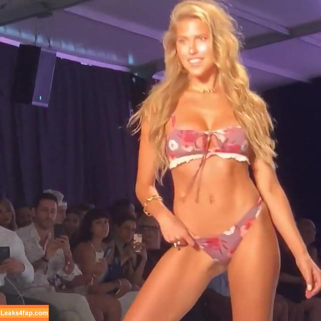 Kara Del Toro / Karajewell / karadeltoro / karajewelll leaked photo photo #0914