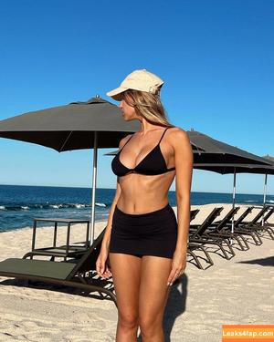 Kara Del Toro photo #0509