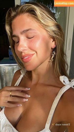 Kara Del Toro photo #0730