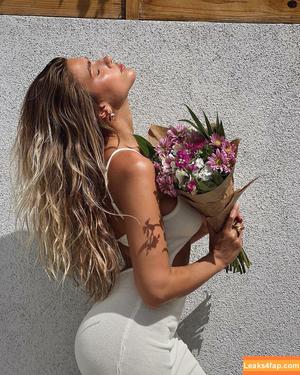 Kara Del Toro photo #0803