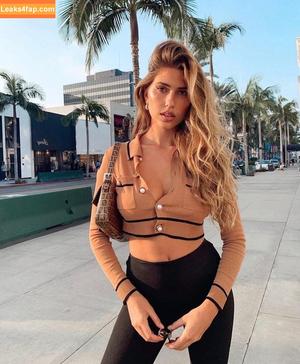 Kara Del Toro photo #1012