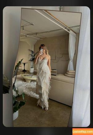 Kara Del Toro photo #1043