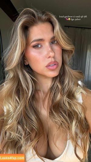 Kara Del Toro photo #1216