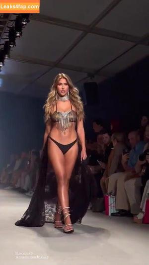 Kara Del Toro photo #1265