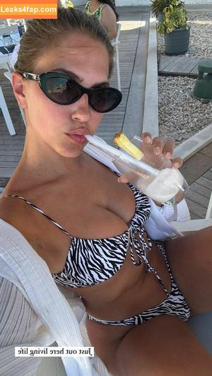 Kara Del Toro photo #1399