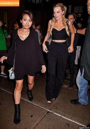 Karen Fukuhara photo #0058