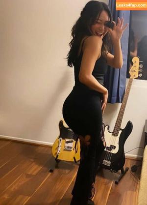 Karen Fukuhara photo #0138