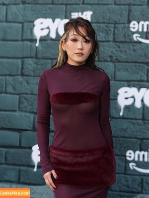 Karen Fukuhara photo #0843