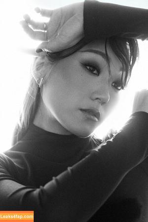 Karen Fukuhara photo #0871