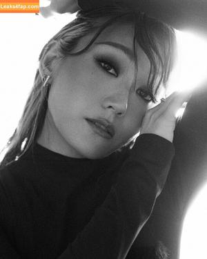 Karen Fukuhara photo #0872