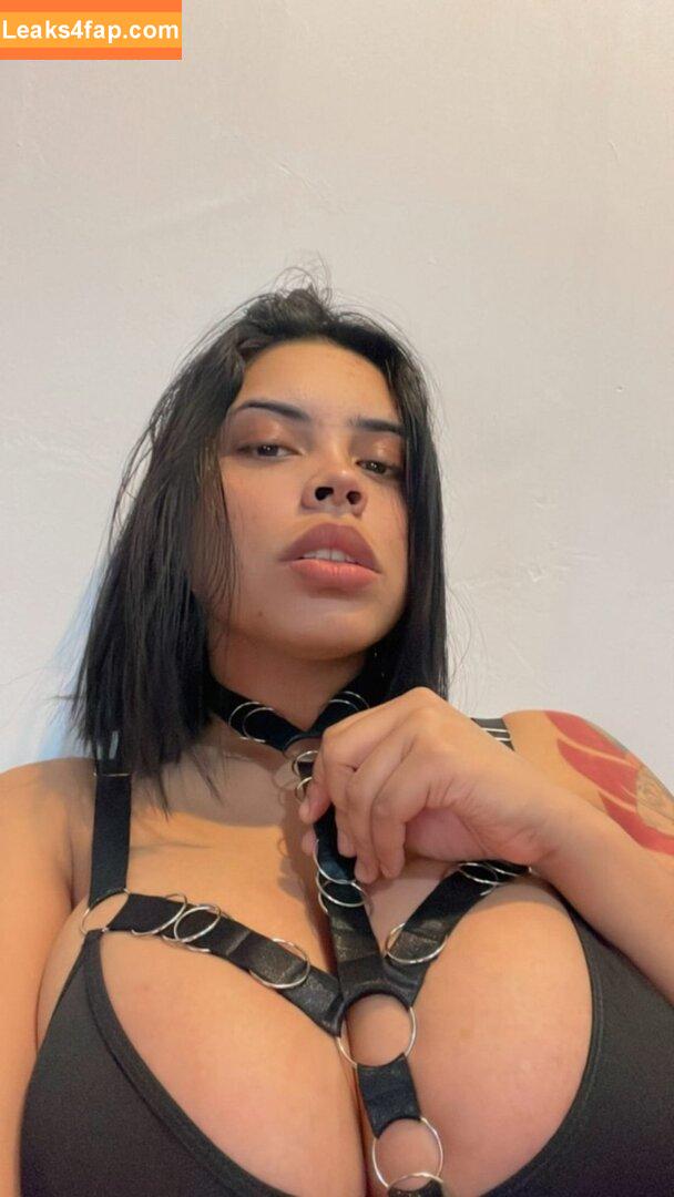 Karen García /  leaked photo photo #0001