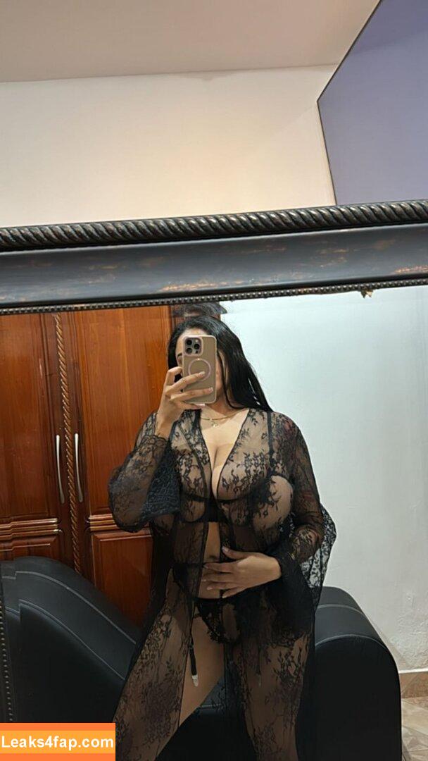 Karen García /  leaked photo photo #0004