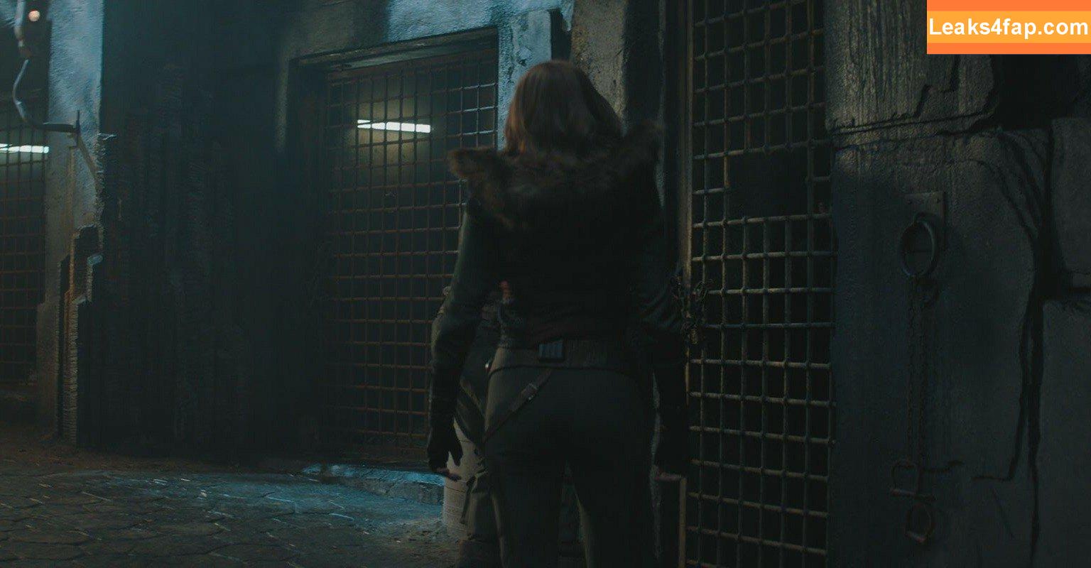 Karen Gillan / karengillan leaked photo photo #0008