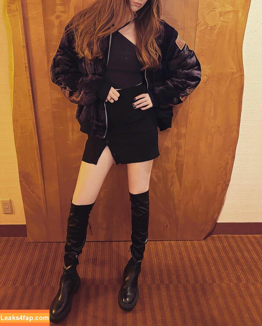 Karen Gillan / karengillan leaked photo photo #0038