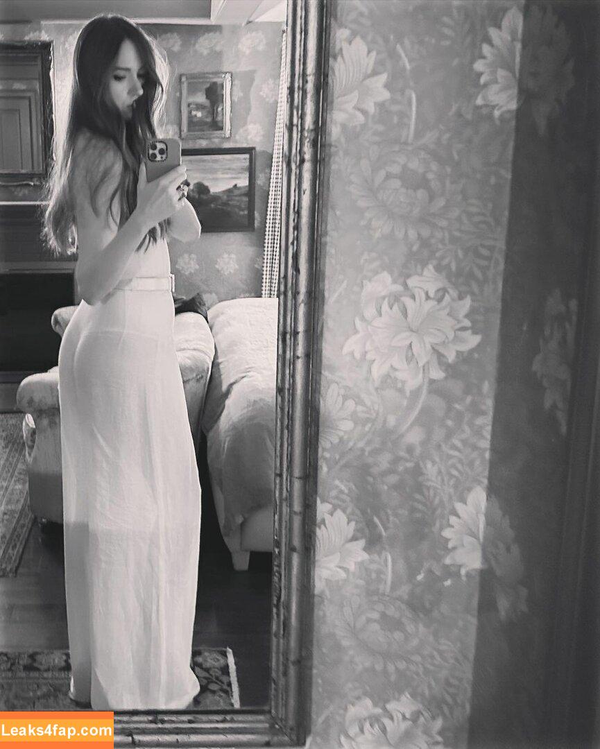 Karen Gillan / karengillan leaked photo photo #0098