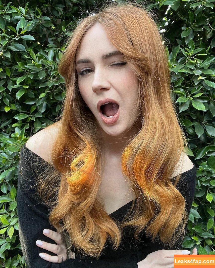 Karen Gillan / karengillan leaked photo photo #0383