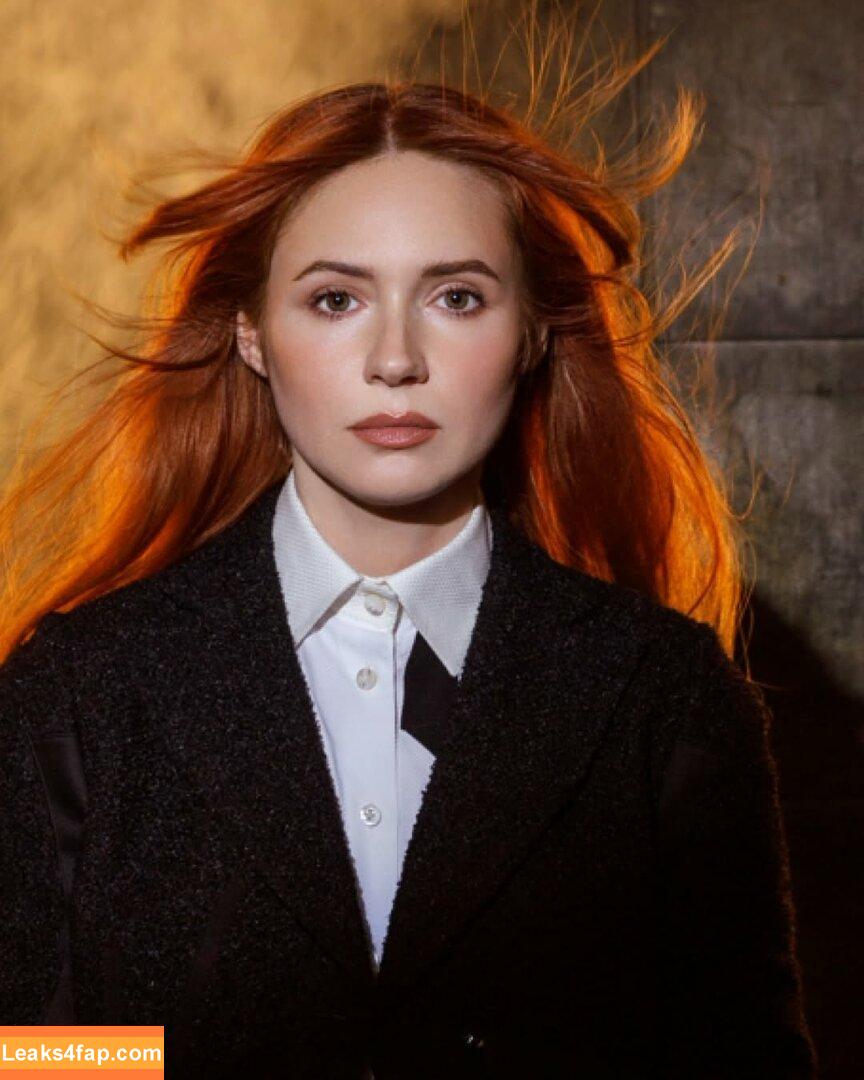 Karen Gillan / karengillan слитое фото фото #0553