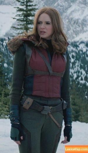 Karen Gillan photo #0006