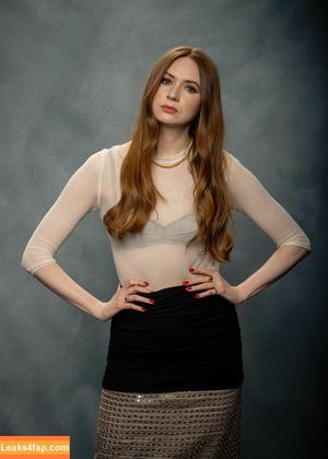 Karen Gillan photo #0090