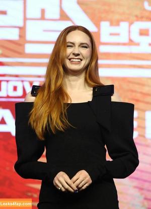 Karen Gillan photo #0103