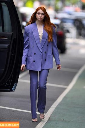 Karen Gillan photo #0179