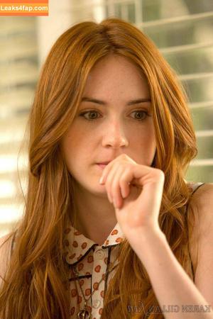 Karen Gillan photo #0284