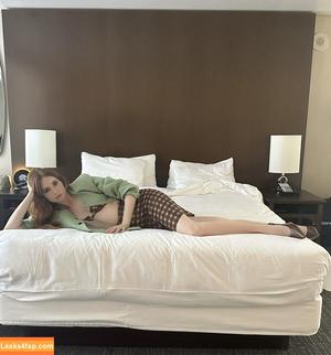 Karen Gillan photo #0649