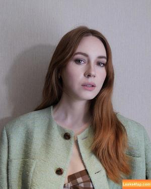 Karen Gillan photo #0651