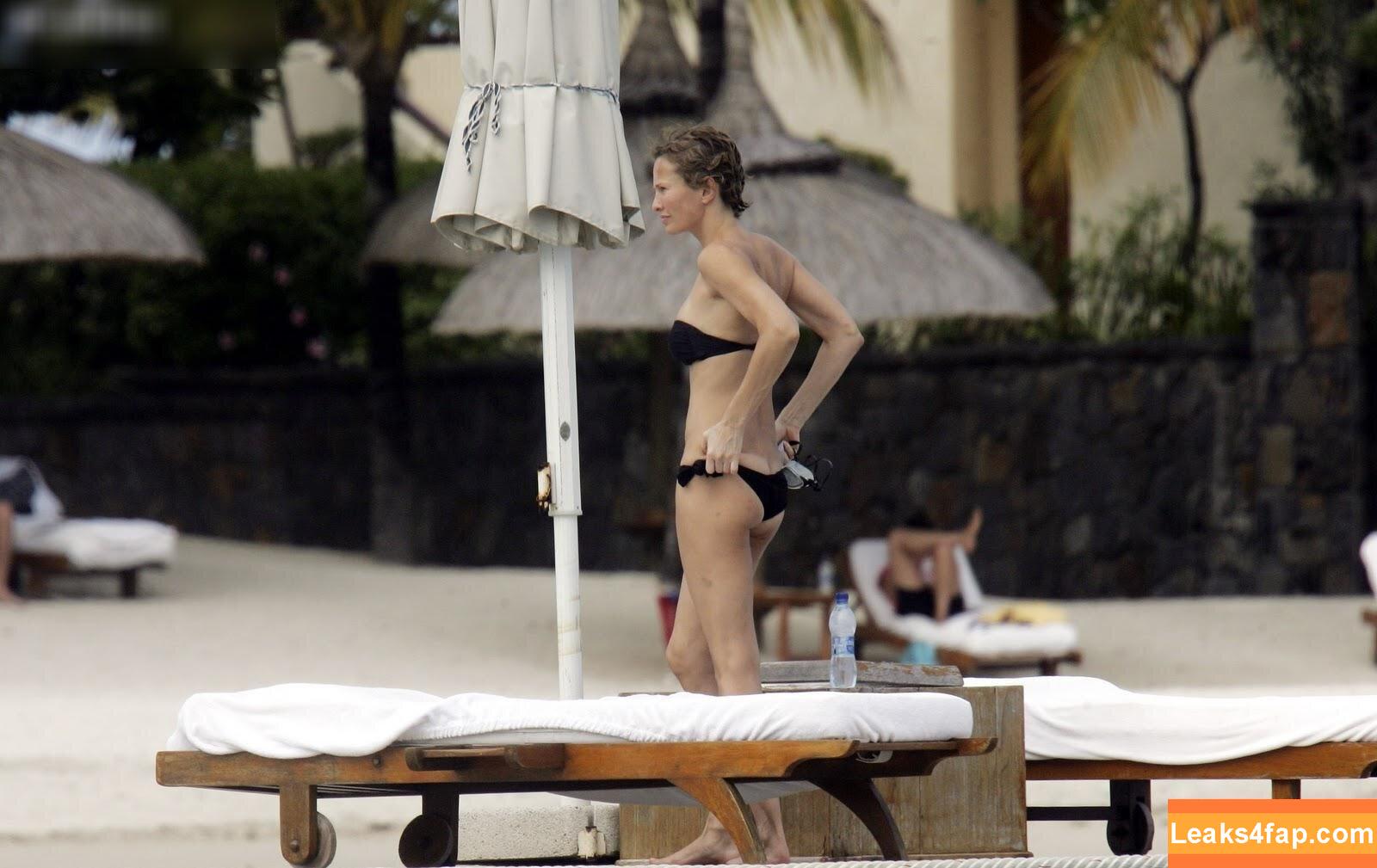 Karen Mulder /  leaked photo photo #0080