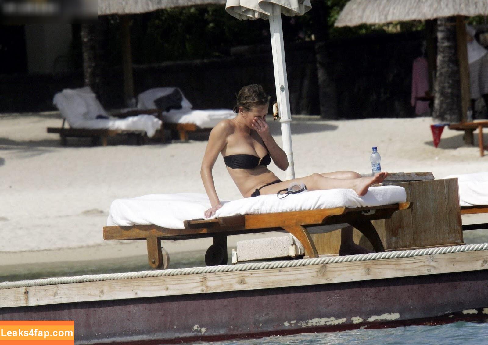 Karen Mulder /  leaked photo photo #0083