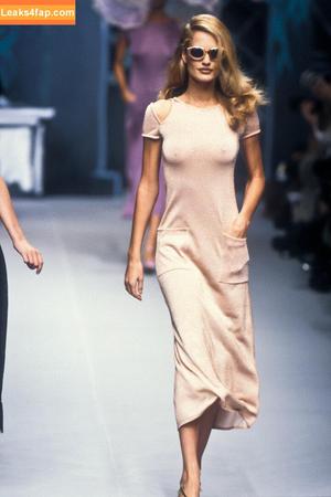 Karen Mulder photo #0038