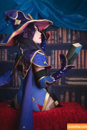 KarenG Cosplay photo #0030