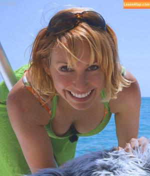 Kari Byron photo #0103