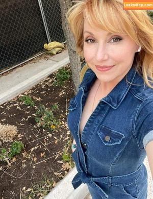 Kari Byron photo #0144