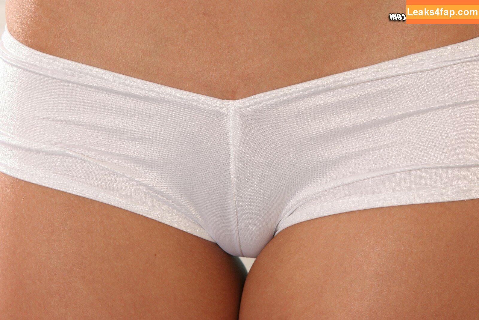 Kari Sweets / karis.sweets leaked photo photo #0346