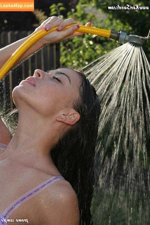 Kari Sweets photo #0961