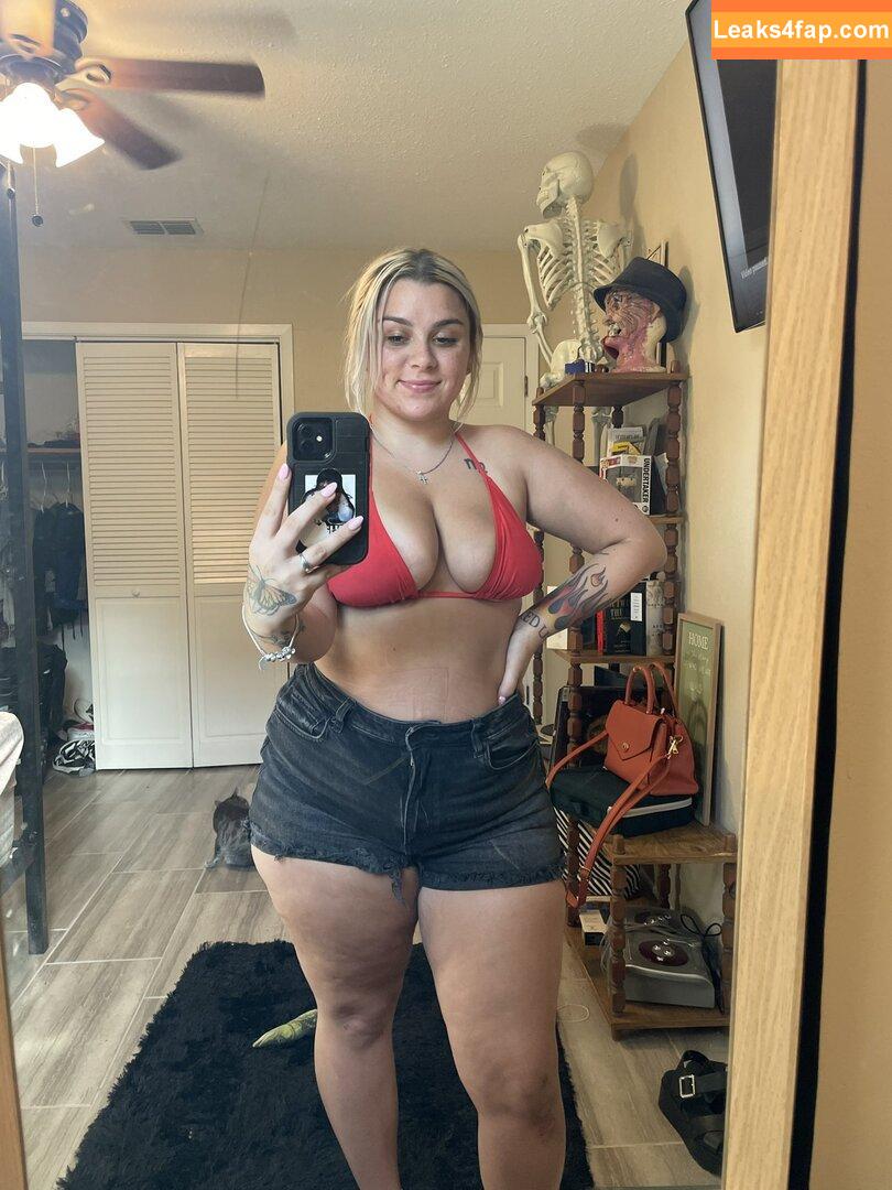 karifrances13 / kari.frances leaked photo photo #0005